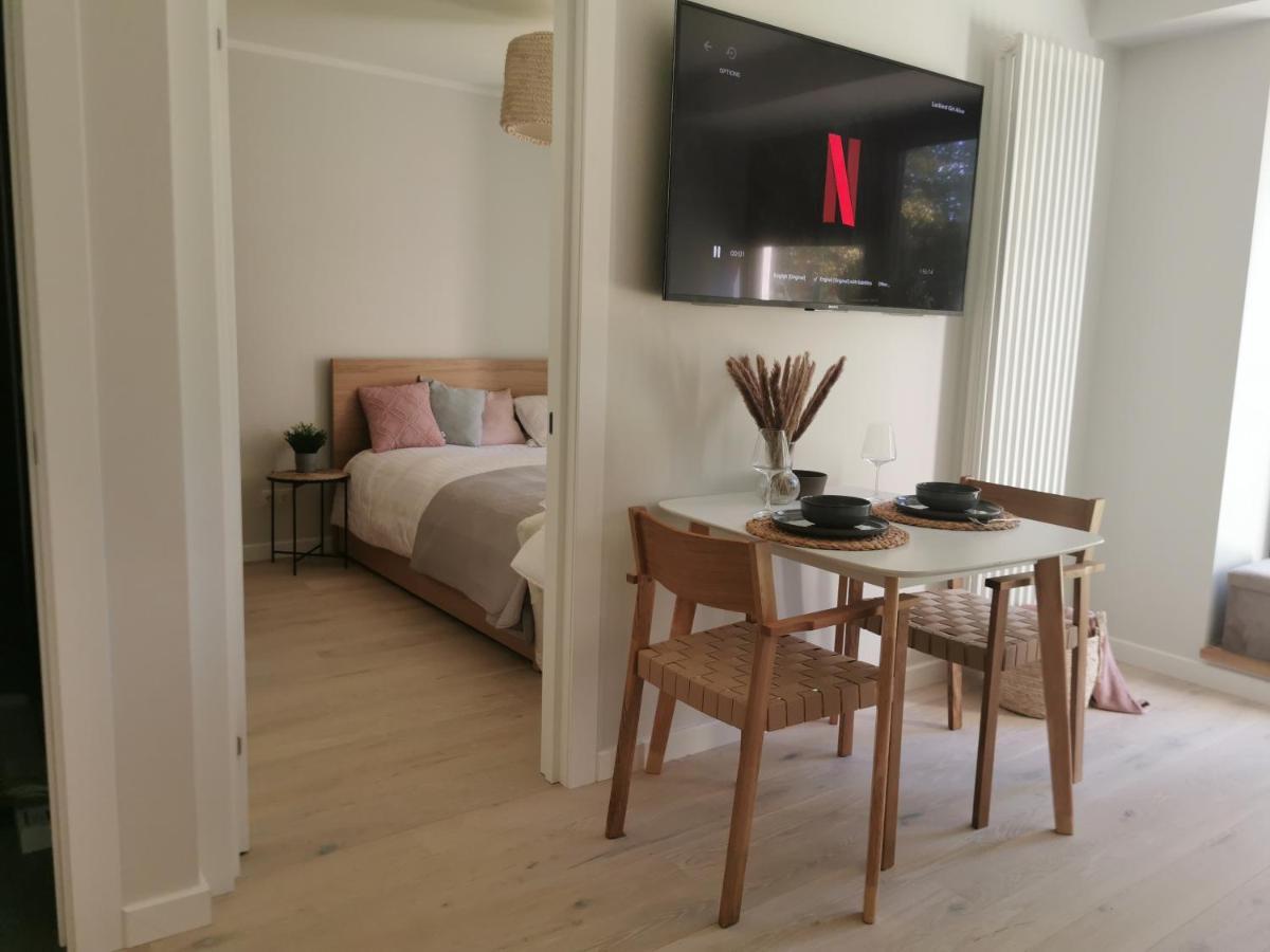 Albatross Getaway By The Sea, Spa And Forest With A Terrace Ķesterciems Buitenkant foto
